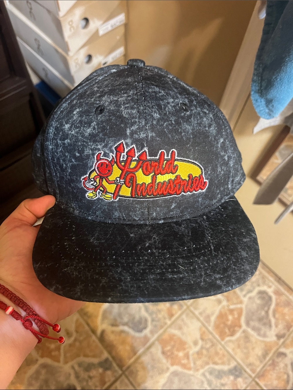 Men’s  Black Snapback Hat with Logo Patch